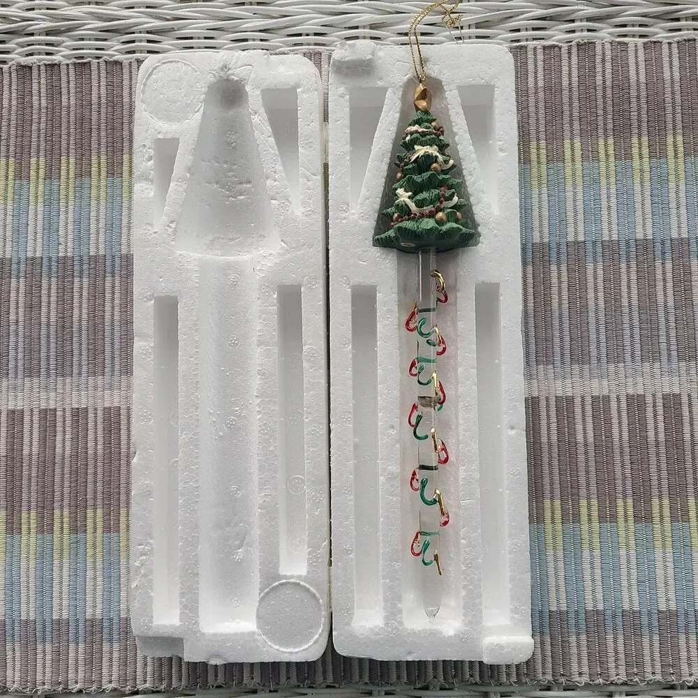 Vintage Avon Gift Collection 1997 Sparkling Icicle Ornament Tree Holiday Decor
